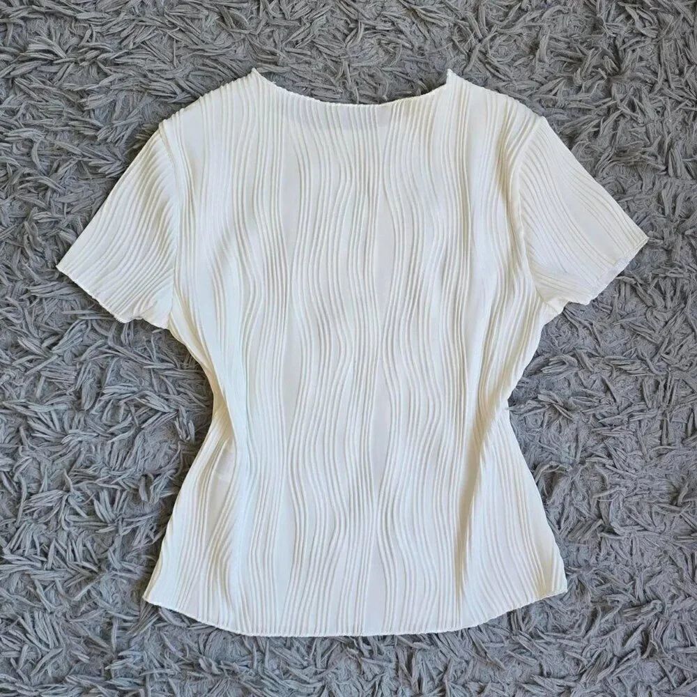 Textured Blouse - Picture 5 of 5